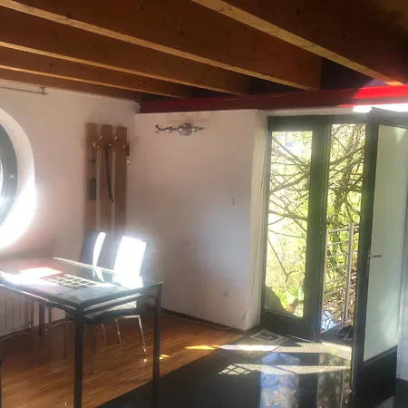 Διαμέρισμα Flats 2 Rent